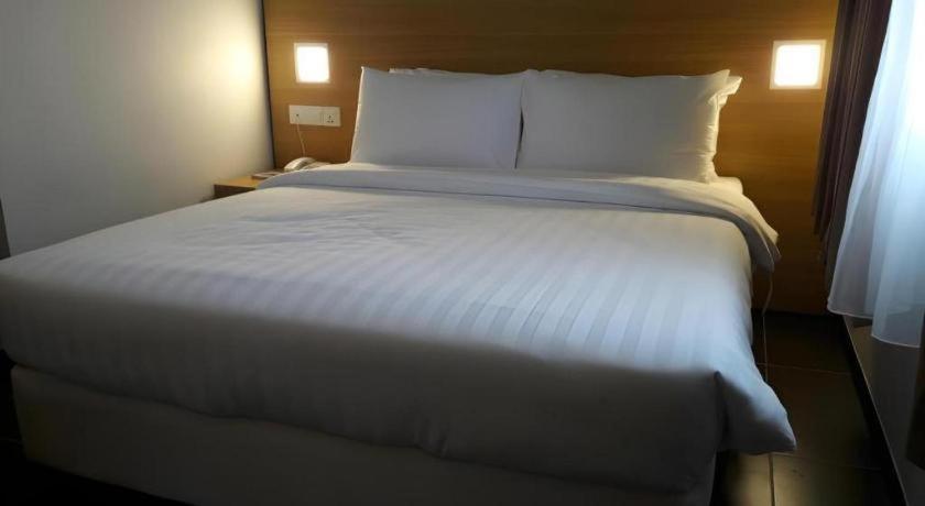 Hotel Seri Perkasa Κότα Κιναμπαλού Εξωτερικό φωτογραφία
